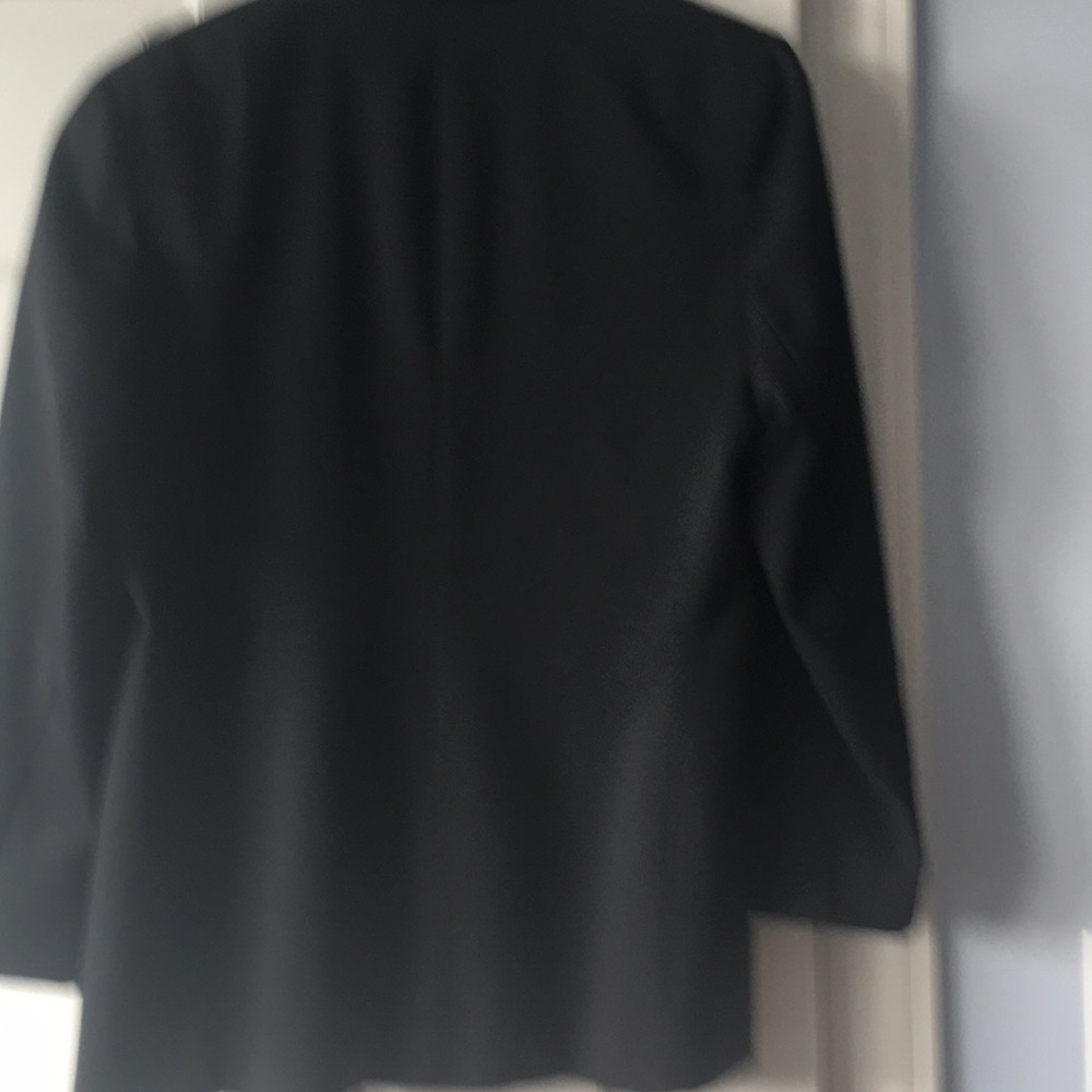 Black blazer - Picture 4 of 4